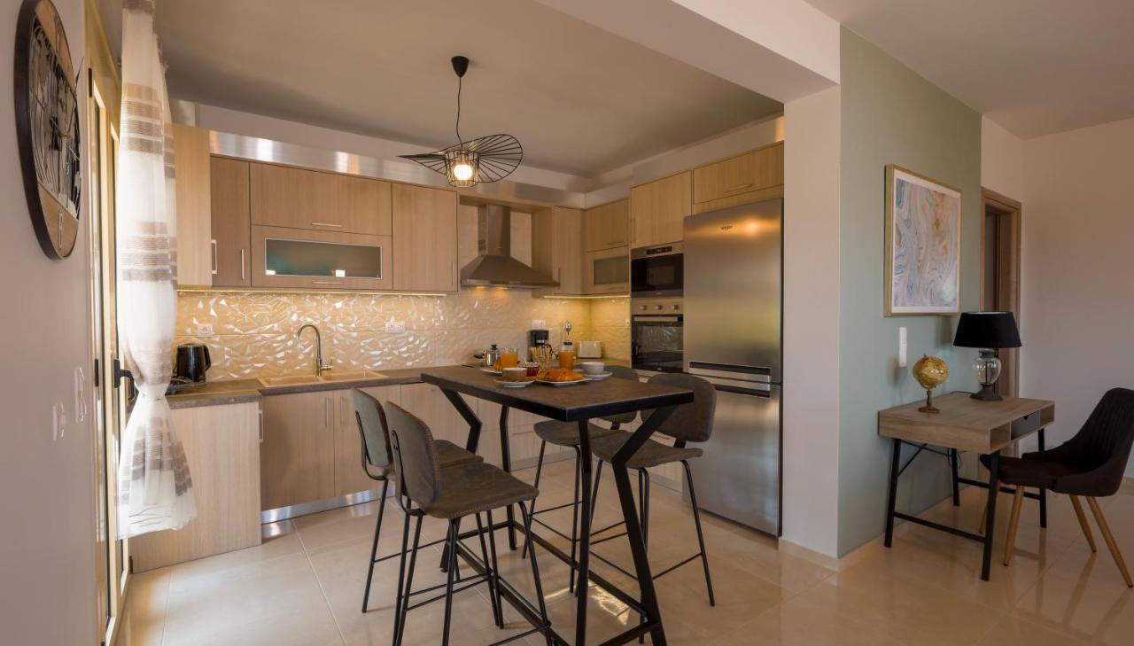 Azur Horizon Oceanview House Apartment Kokkini Hani Bagian luar foto